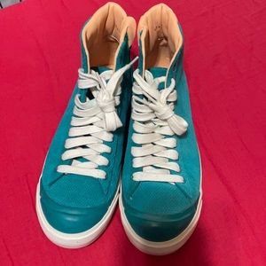 Nike Blazer Mid Top Sneaker